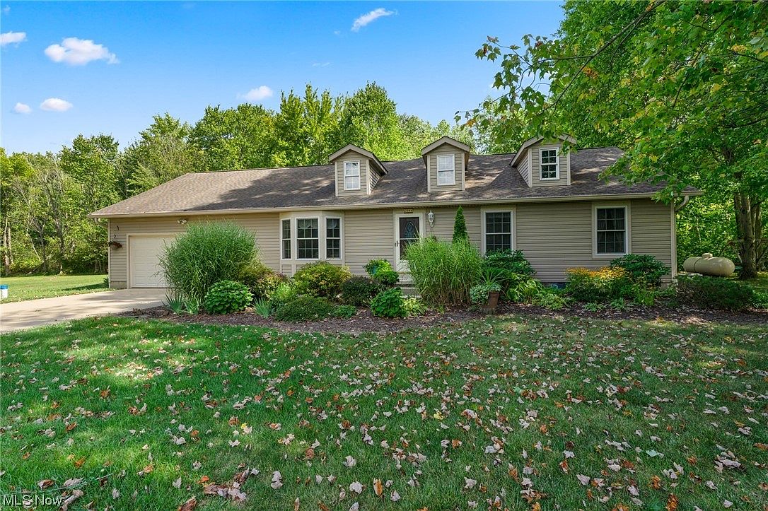 346 Driftwood Ave, North Benton, OH 44449 MLS 4446821 Zillow