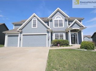 8524 NE 100th St, Kansas City, MO 64157