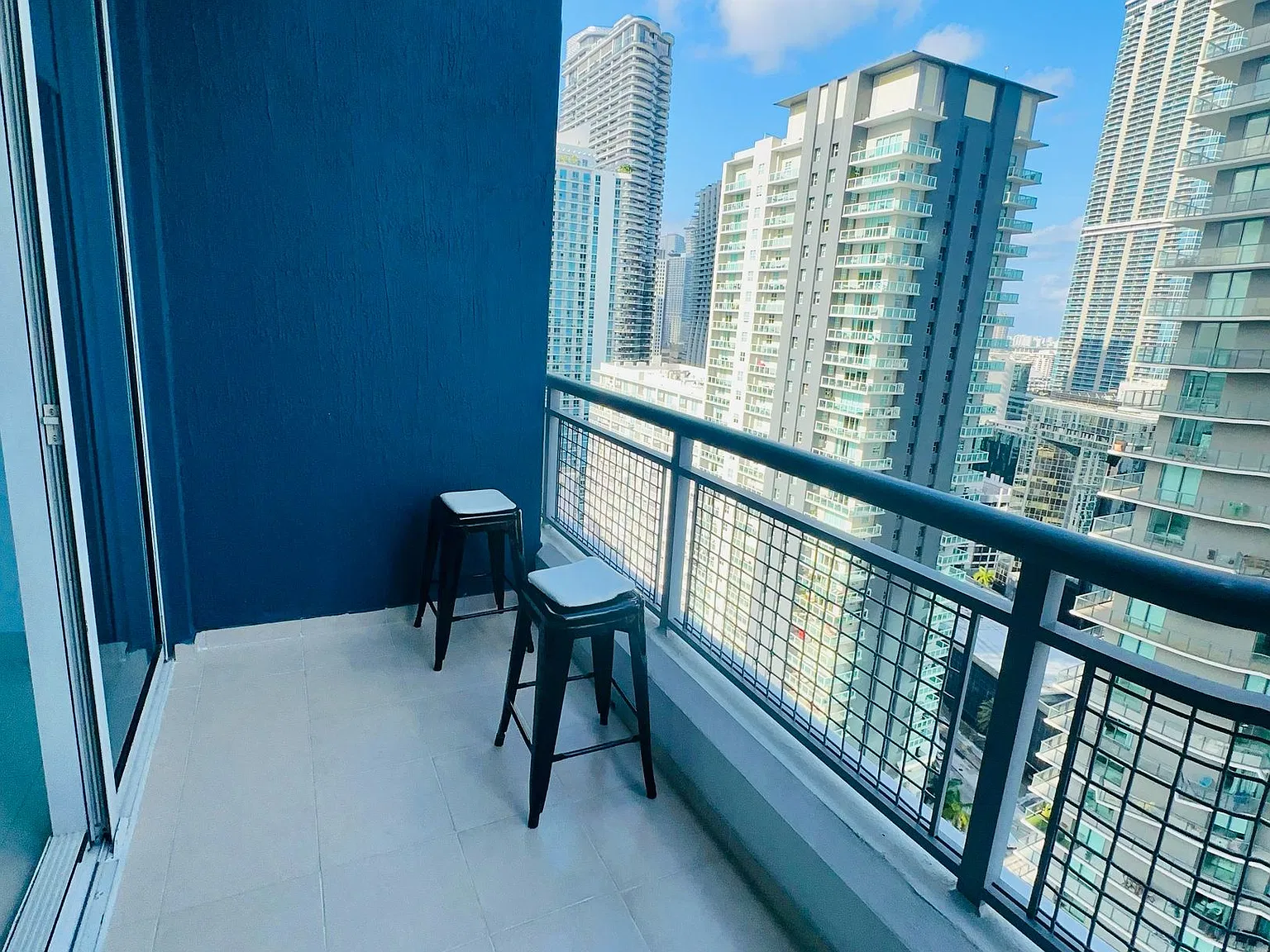 1 bed, 781 sqft, $2,900 — Photo 3
