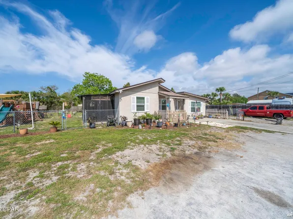 308 Dogwood St, Panama City Beach, FL 32407