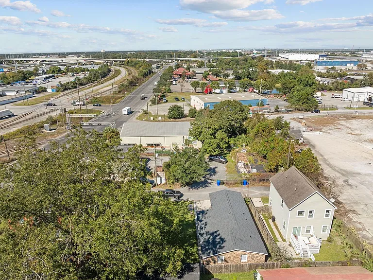 2023 Four Mile Ln — Photo 14