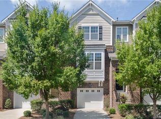 894 Windy Falls Dr, Huntersville, NC 28078
