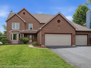 1876 Marne Rd, Bolingbrook, IL 60490