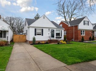 4017 Stonehaven Rd, South Euclid, OH 44121