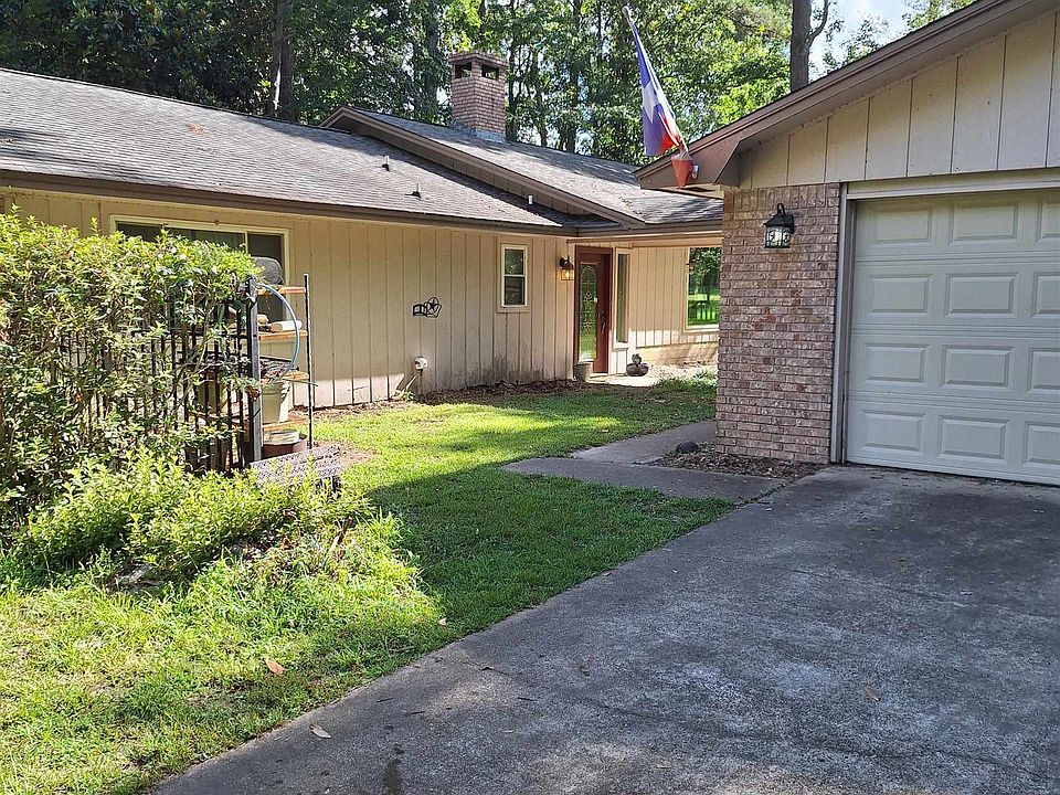 1st image of 922 W Wildwood Dr