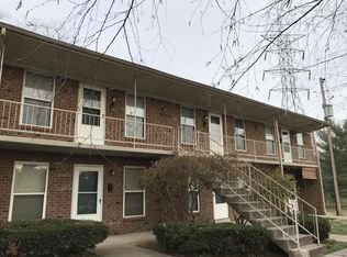 5310 Milner Rd APT 11, Louisville, KY 40216