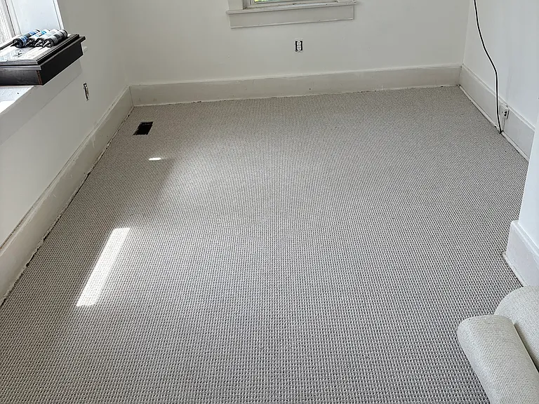 512 Gridley St — Photo 4