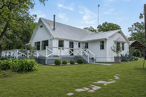 6811 Mockingbird Rd Photo 1