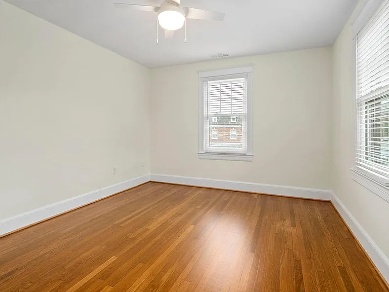 3643 Jenifer St NW — Photo 25