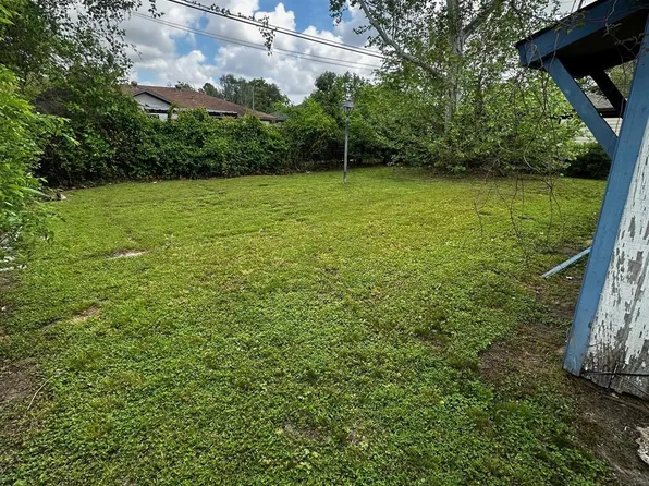 707 E 42nd St, Houston, TX 77022