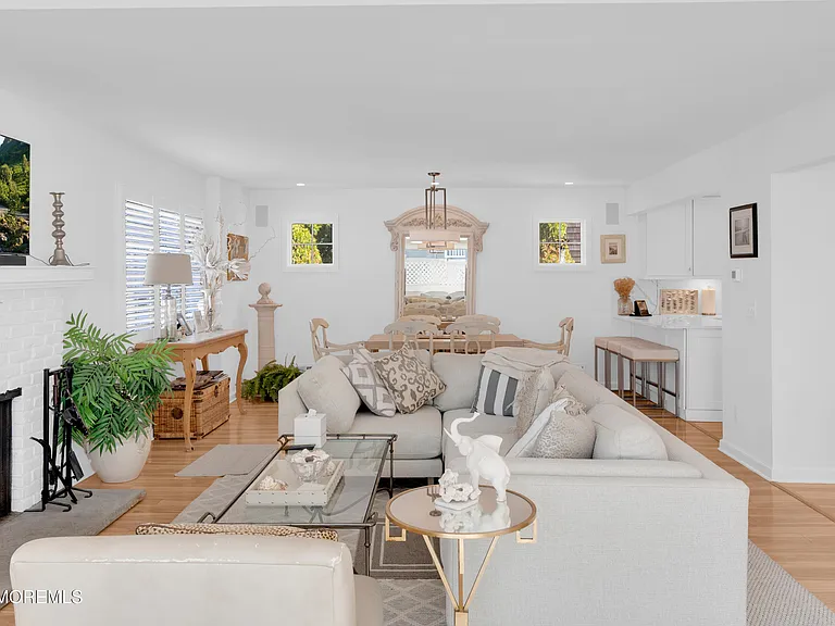 973 Ocean Ave — Photo 10