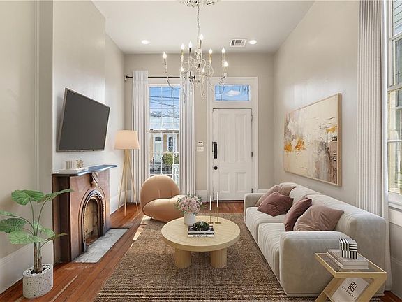5th image of 2353 Laurel St #2353