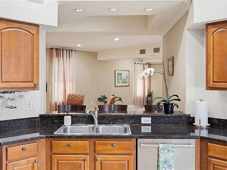 10842 Wild Cotton Ct — Photo 14