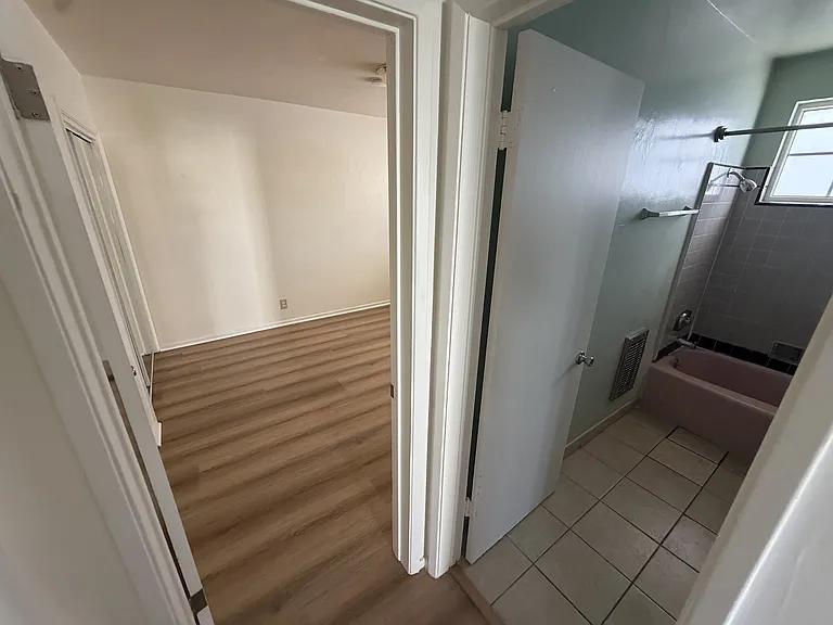 1001 Hammond St — Photo 11