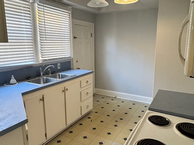 2619 Forbes St #2619 — Photo 6