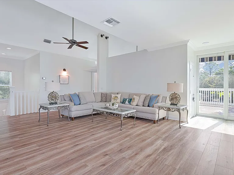 6941 Hunters Rd — Photo 26