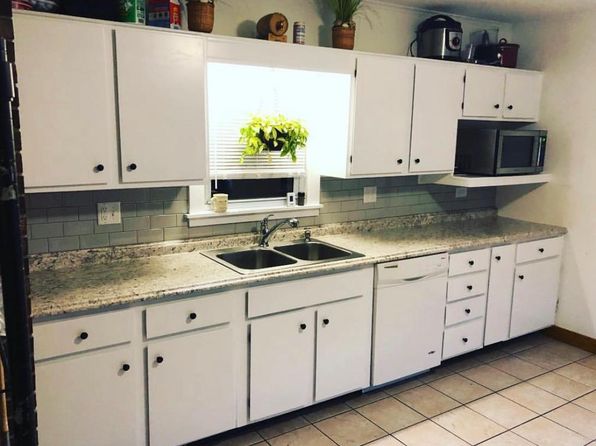 801 Brighton Ave APT 1