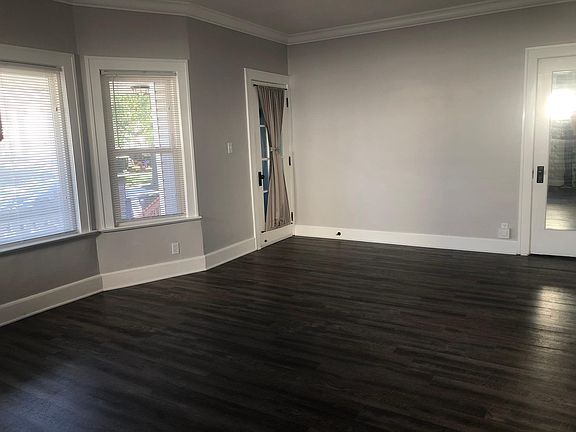 4th image of 2064 Lewis Dr