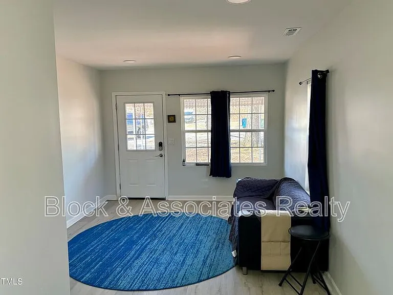 4309 S Alston Ave — Photo 7