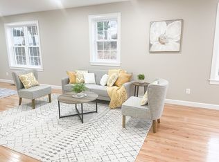 200 Dana Ave, Worcester, MA 01604