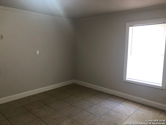 5th image of 8826 Cape Valley St