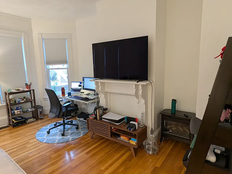 17 Cambria St #1 — Photo 6