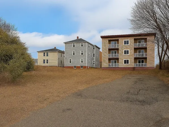 1 Arlington St, Worcester, MA 01604