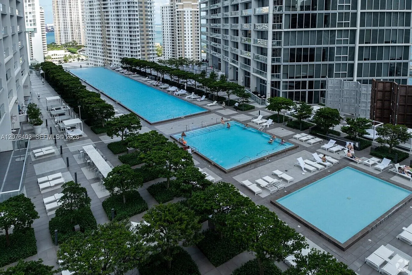 Icon Brickell Condo No 3 — Photo 2