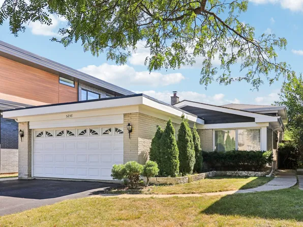 5257 Fargo Ave, Skokie, IL 60077