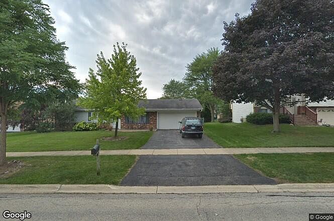 1st image of 2315 Bayside Dr