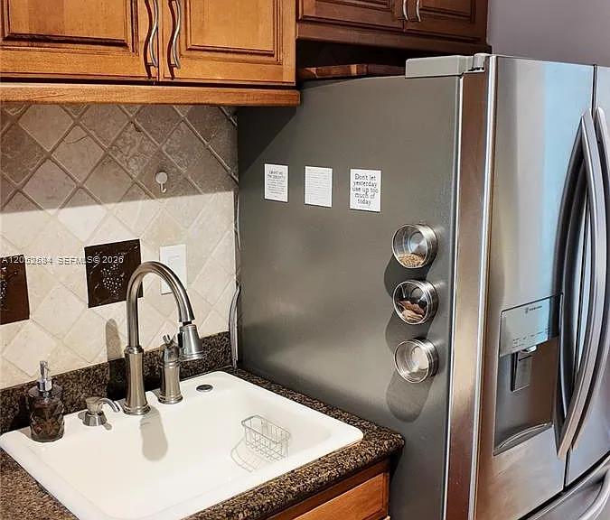 900 Greensward Ln #111-G — Photo 17