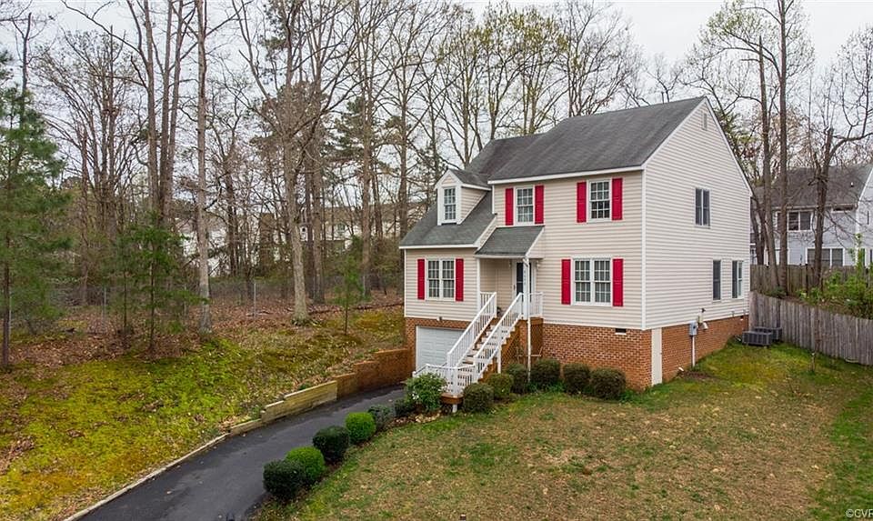 1st image of 8600 Lambay Ct
