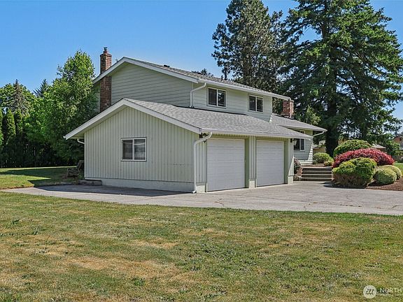 2nd image of 1001 Garden Drive