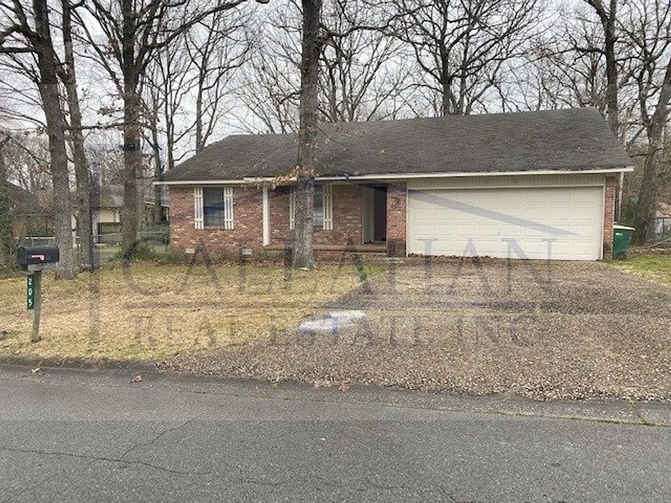205 Lynnewood Dr