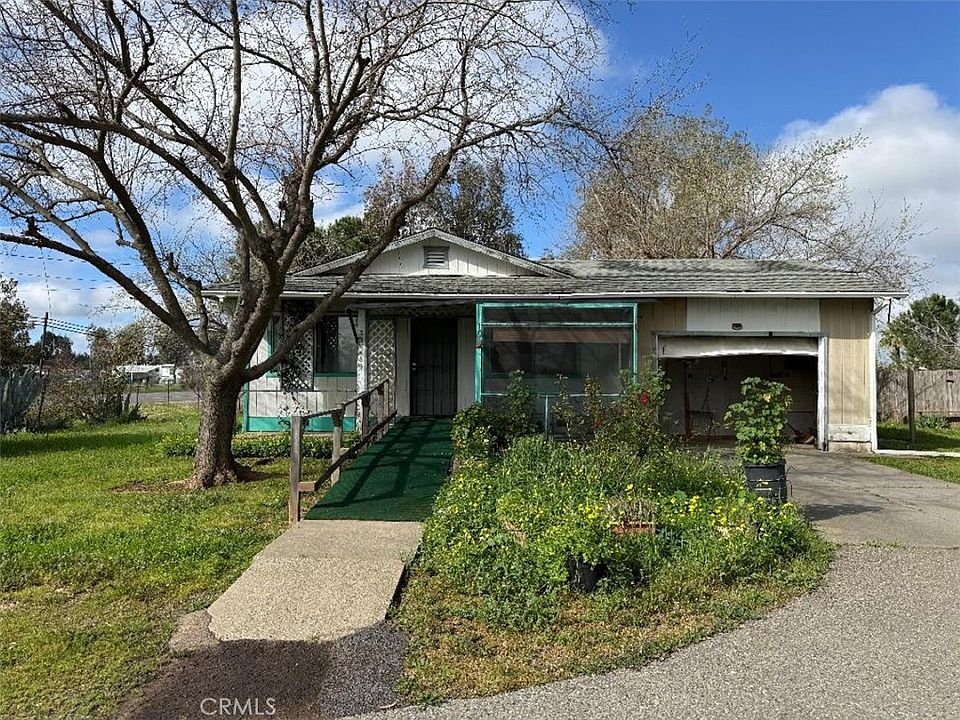 1st image of 23848 Hoag Rd