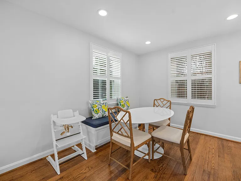 3203 S Stafford St — Photo 3
