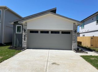 12820 Tokenhouse Ln, Houston, TX 77047