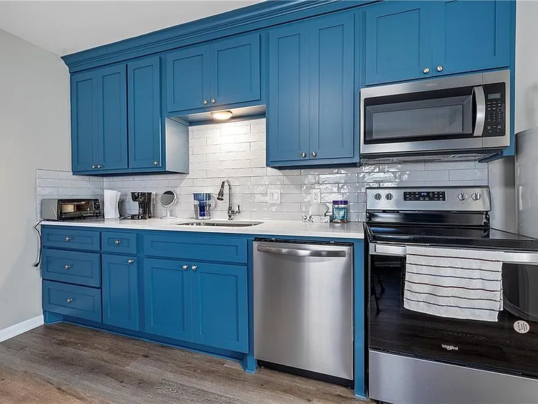 2601 McFerrin Ave — Photo 4