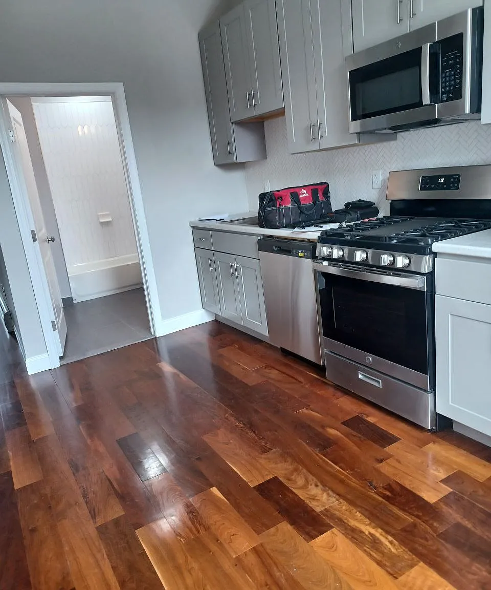 2 bed, 765 sqft, $850 — Photo 3