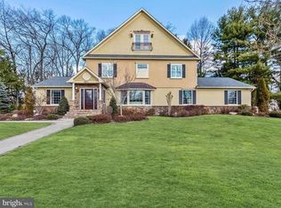 8811 Victory Ln, Potomac, MD 20854