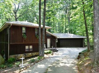 387 Buckingham Dr, Marietta, GA