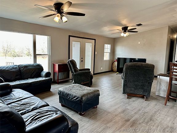 3rd image of 24094 N County Road 3350