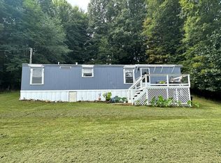 103 Duncan Ave, Crab Orchard, WV 25827