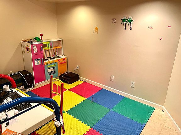 Additional room in Basement 