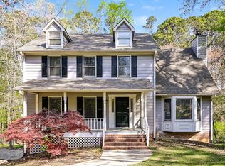 120 Tanglewood Dr, Fayetteville, GA 30214