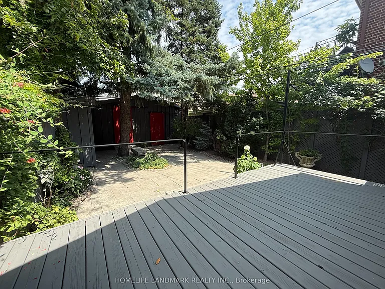80 Rockwell Ave #1 — Photo 30