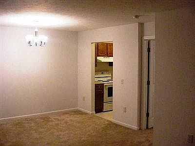 2nd image of 303 Presque Isle Blvd