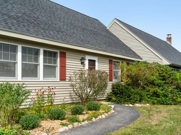8 Riverbend Drive #8, Yarmouth, ME 04096