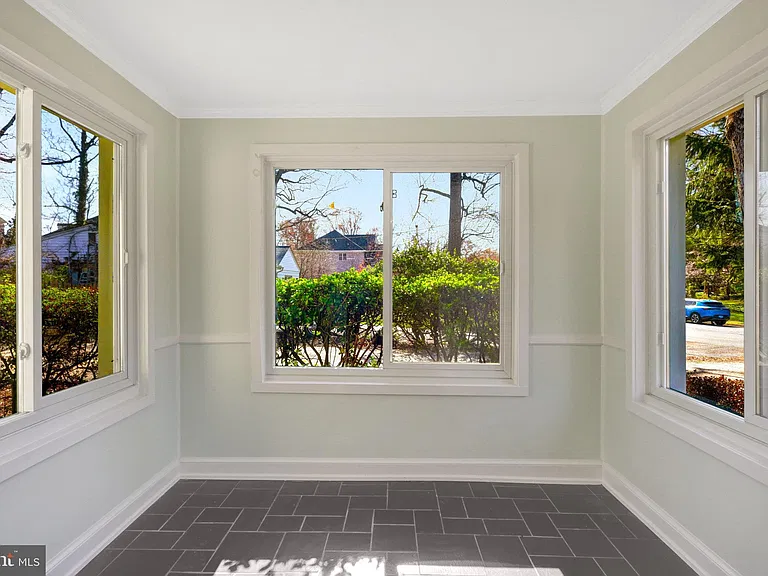 2031 Hillside Dr — Photo 57