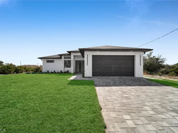 2805 58th St W, Lehigh Acres, FL 33971